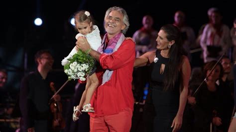 How old was andrea bocelli when he became blind? Andrea Bocelli: Seltener Auftritt mit seiner Tochter ...