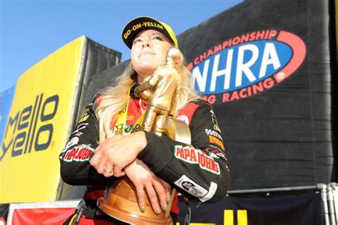 Nhra Top Fuel Driver Leah Pritchett Considers Her Day Job The Red Planet Dragway And Driving