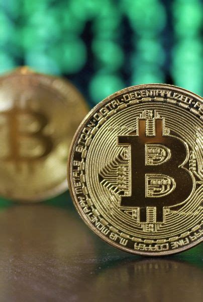 Sigue el precio de bitcoin en tiempo real en el gráfico interactivo y lee nuestros artículos de noticias, pronósticos y análisis técnico más recientes de btc/usd. El precio de Bitcoin cae en 17% y baja su precio hasta los ...