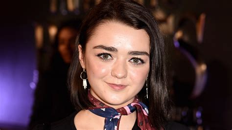 ‘game Of Thrones Star Maisie Williams Calls For An End To Dolphin Shows