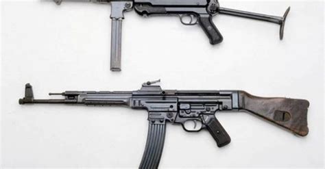 World War 2 Weapons Wwii Guns M1911 Pistol Submachine Gun Modern