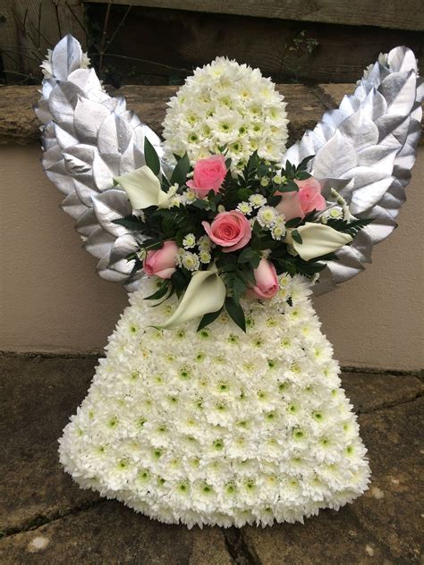 Pin By Honeybee Floral Art On Funeral Flowers And Tributes Funeral