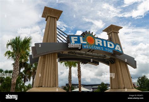 Florida Welcome Sign Hi Res Stock Photography And Images Alamy