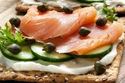 Соленая красная рыба с коньяком - Со Вкусом Картинка - Соленая красная рыба с коньяком - Со Вкусом