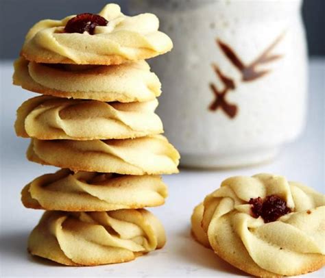 Danish butter cookies are buttery, crisp and taste better than those from the blue container! 12 Piped Shortbread Cookie Recipes - Fill My Recipe Book