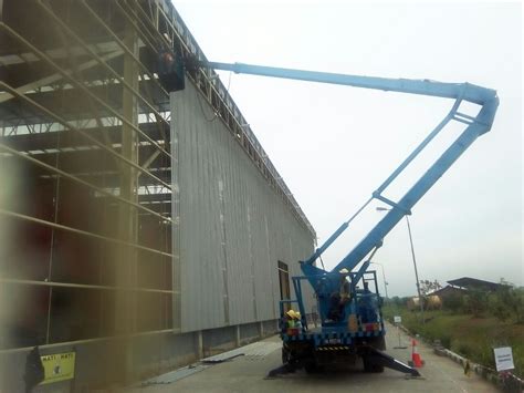 Gambar tentang sewa Crane di Marunda Jakarta Utara Hub 087881295014