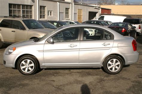 Hyundai accent gls, 2011, used for sale