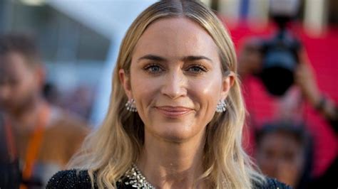 Emily Blunt Rails Against ‘strong Female Lead Label ‘its The Worst
