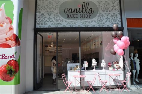 s o o l i p: Vanilla Bake Shop in Century City! | Coffee shop design, Dessert shop, Pastry shop