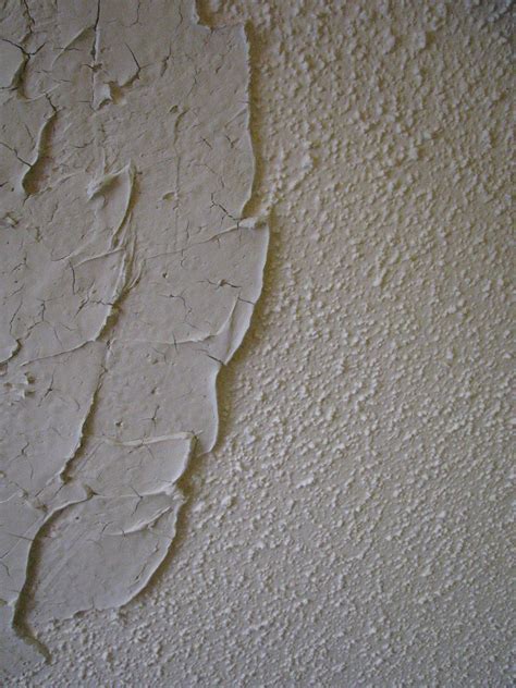 Covering a popcorn ceiling with drywall. How to Cover a Popcorn Ceiling With Plaster | Covering ...