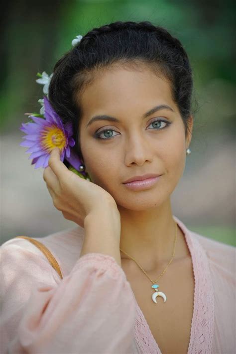 Miss ☀️ On Twitter Hawaiian Woman Native American Beauty Polynesian