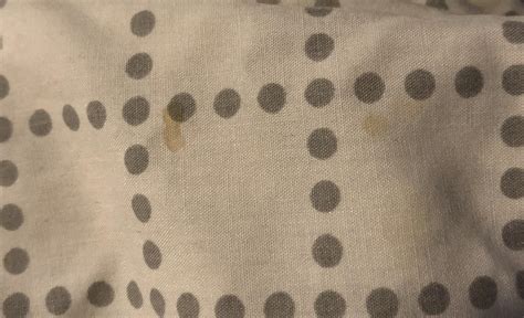 Do bed bugs leave stains on wood, like headboards? Bed Bug Stains? No sight of bugs or bites, but I do have a ...