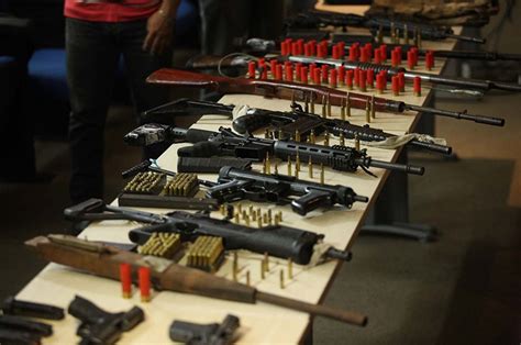 revogação de imposto para exportação de armas por bolsonaro deve aumentar violência no brasil