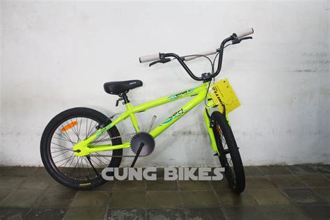 Jika aerox 155 pakai velg kuning stabilo dan stang jika. Jual Sepeda BMX United Roouse 01 Hijau Stabilo untuk anak ...