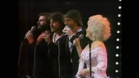 Dolly Parton Do I Ever Cross Your Mind Live In London 80s Youtube