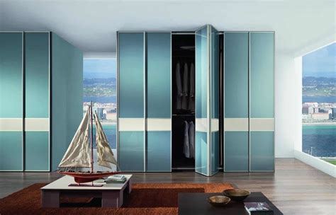 Designing your apartment, as well as your summerhouse, every little detail can make or break the whole concept of your dream interior. 21 Bedroom Closet Door Ideas and Designs for 2021 ...