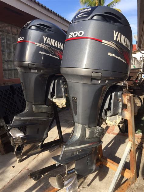 Pair 2001 Yamaha 200 Hp Hpdi Fuel Injection Outboard Motors With All
