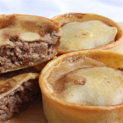 Which of the following is not traditionally a part of a full english breakfast? Pin on Party Ideas