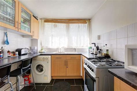 1 Bedroom Property For Sale On Surrey Lane Battersea Battersea Sw11 3ta