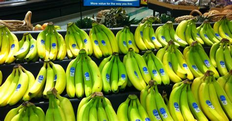 The Bizarre Trick To Instantly Ripen Green Bananas Like Magic