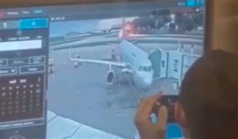 Russian Airport Staff Joke As Sukhoi Passenger Plane Burns Killing 41 Nz Herald