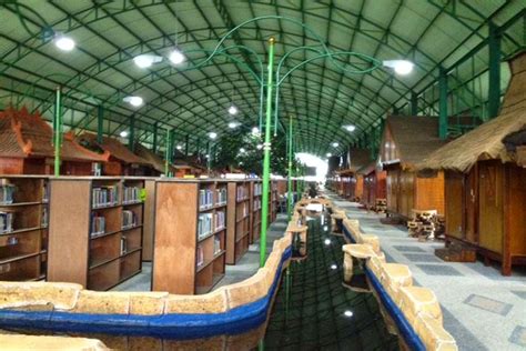 5 Perpustakaan Di Indonesia Yang Didesain Unik Instagramable