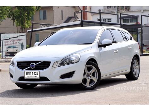 Swedish automaker returns to its wagon roots. Volvo V60 2014 DRIVe 1.6 in กรุงเทพและปริมณฑล Automatic ...
