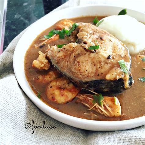 Ofe — anastrophe antistrophe apostrophe autotrophe baeckeofe beauf bichof bof catastrophe chauffe gougelhof hétérotrophe kalachnikov korsakoff kouglof limitrophe lof lofe off philosophe prof rhinolophe. FoodAce: Nsala Soup