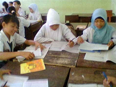 Sep 26, 2020 · download lkpd daring kelas 1,2,3,4,5 dan 6, contoh lembar kerja peserta didik untuk proses belajar dari rumah, lks kurikulum 2013 sd pembelajaran jarak jauh RPP PAI SD KELAS IV SEMESTER 2 KURIKULUM 2013 | Irwan Sahaja