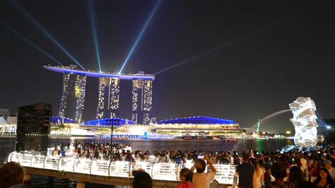 Singapore Marina Bay At Night Merlion And Light Show Youtube