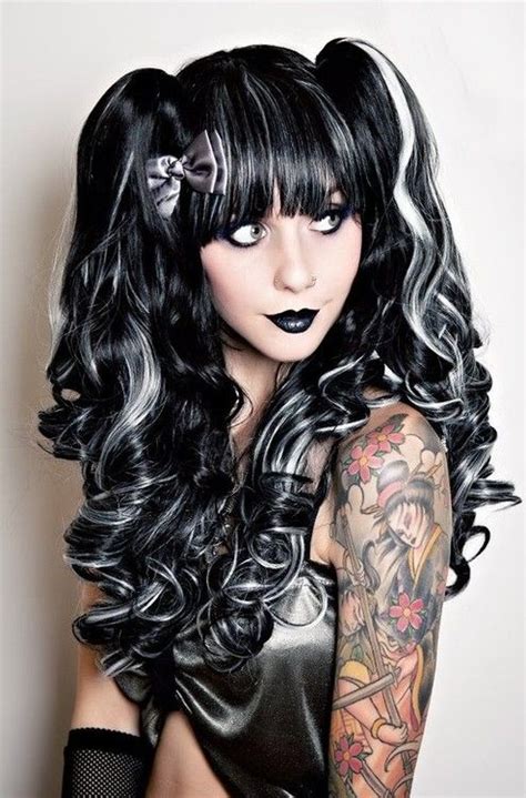 Pin En Rockers Goth And Inked Beautys