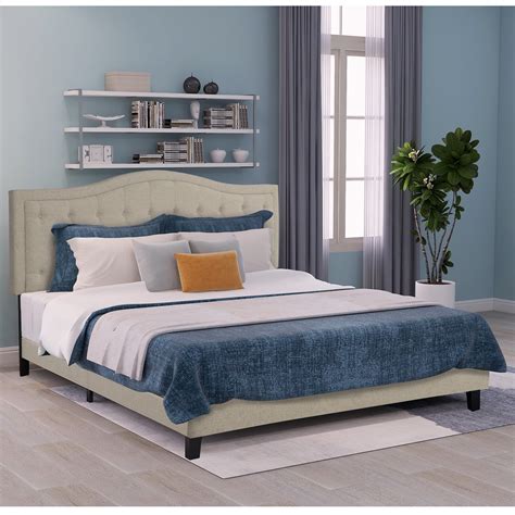 Euroco Classic Tufted Linen Upholstered King Size Platform Bed With Headboard And Wood Slat