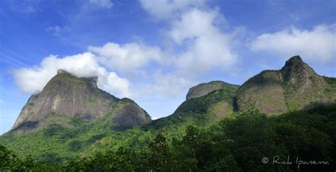 Composed of granite and gneiss, its elevation is 844 metre. Pedra da Gávea e Pedra Bonita - Rio de Janeiro - Brasil | Flickr