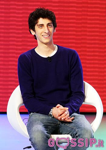 | carica un'altra frase celebre di pietro castellitto. Pietro Castellitto, "E' nata una star?" - Gossip.it