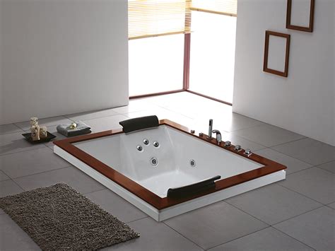 Duravit design days 2021 die duravit design days live am 22.03.2021 badezimmer ideen. 2 Personen Whirlpool Hobart Badewanne Whirlwanne ...