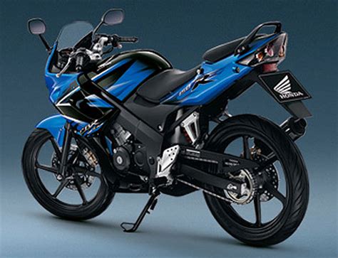 Compare new motorcycles, know the specs and features, find pictures of motorcycles and information about your nearest dealer. Honda CBR150R: latest 150cc bike in Malaysia