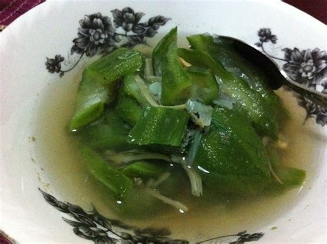 Bagi yang tak ada idea tu, jom kita cuba resepi nasi air kelantan ni. Masak ringkas-ringkas je...: Sayur Air Petola