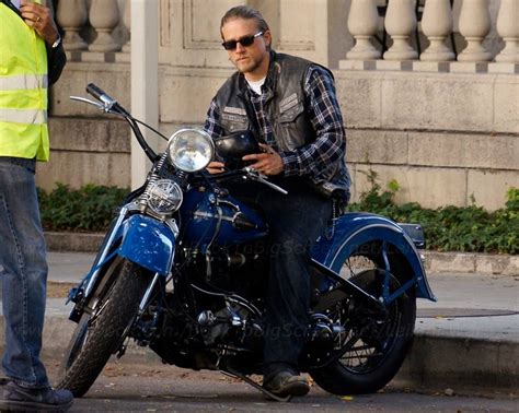 Brought it from the xx year old son. Jax, on his new bike... | sons of anarchy | Pinterest ...