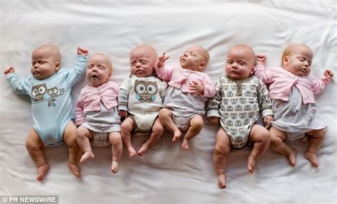 Baby Kembar 6 Americas Newest Sextuplets Peristiwa Dunia Mitos