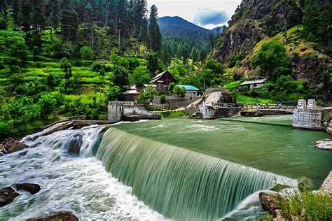 These 15 Waterfalls From Pakistan Are Straight Out Of A Fairytale