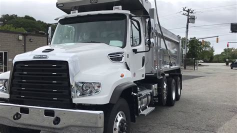 Freightliner Tri Axle Dump Truck