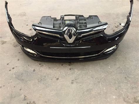 Phares, ailes, capots, portières, jantes et accessoires automobiles. Pare choc avant complet Renault Megane III 1.5 Dci 2015 ...