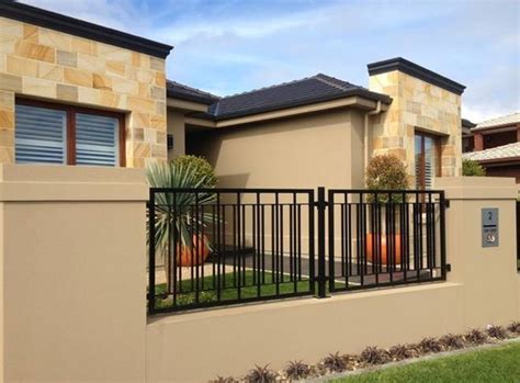 Desain pagar rumah sekarang ini ada banyak sekali. Tips Memilih Pagar Rumah Yang Cantik dan Aman | RUMAH IMPIAN