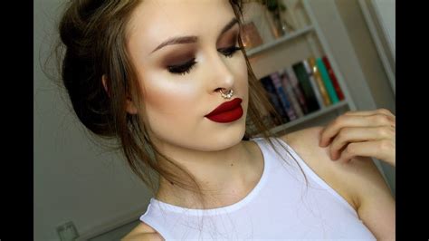 Dark Red Lipstick Makeup Looks Mugeek Vidalondon