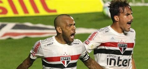 Veja como acompanhar ao vivo na tv e na internet palmeiras e bahia se enfrentam neste domingo (27), no allianz. Vasco x São Paulo ao vivo: Saiba onde assistir ao ...