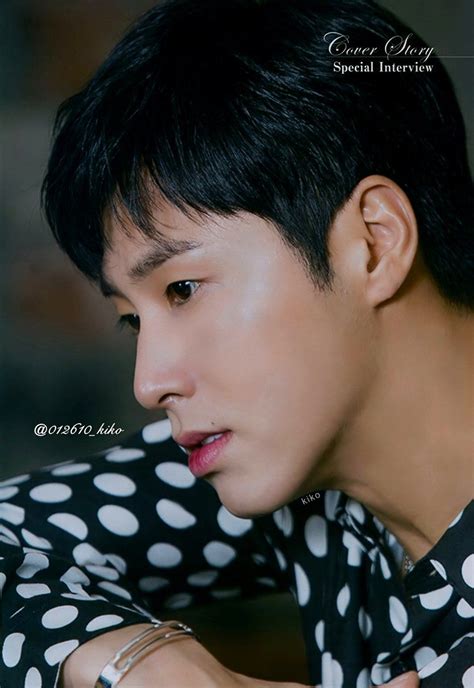 Check out this biography to know about his childhood, family life, achievements and fun facts about him. Yunho TVXQ | Tvxq, Jaejoong, Kpop