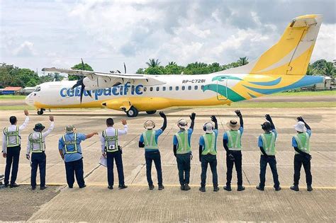 Cebu pacific is the worst airline i have ever taken. The ANC Brief: The problems of Cebu Pacific | ABS-CBN News