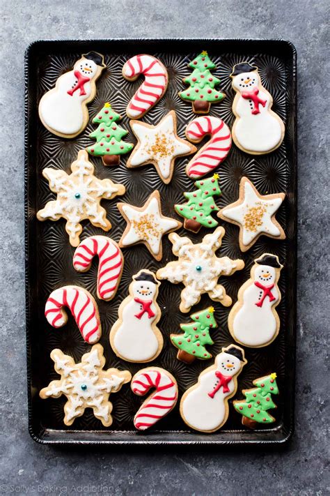 Do you love christmas, sweets and mickey mouse? How to Decorate Sugar Cookies | Sally's Baking Addiction