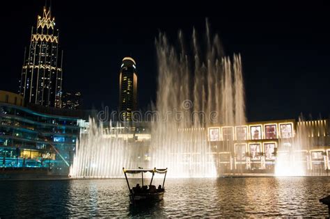 Dubai United Arab Emirates February 5 2018 Dubai Fountain S