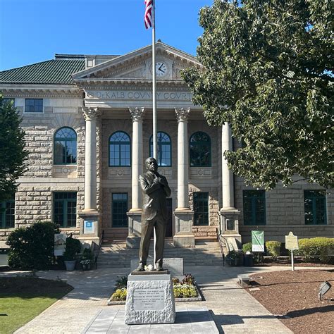 Sculpture of John Lewis unveiled in Decatur - The Champion Newspaper